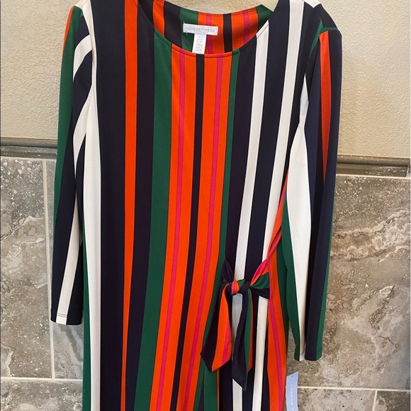 London Times size 14 dress. Tie at the waist. NWT - Picture 2 of 8